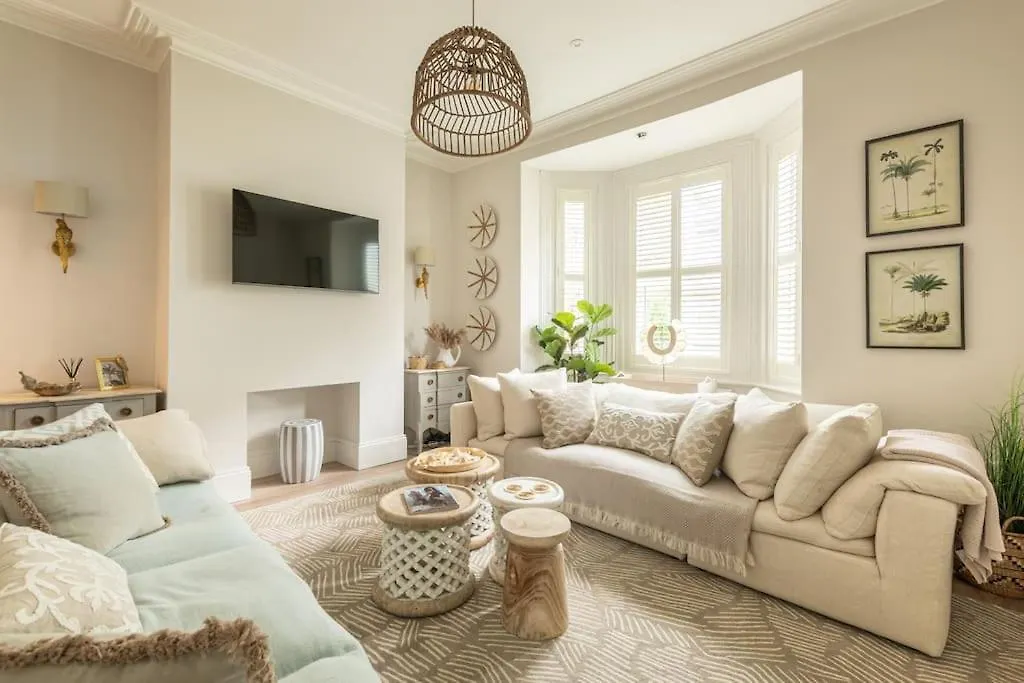 The Shell House - 5 Mins To Cafes & Beaches Bournemouth